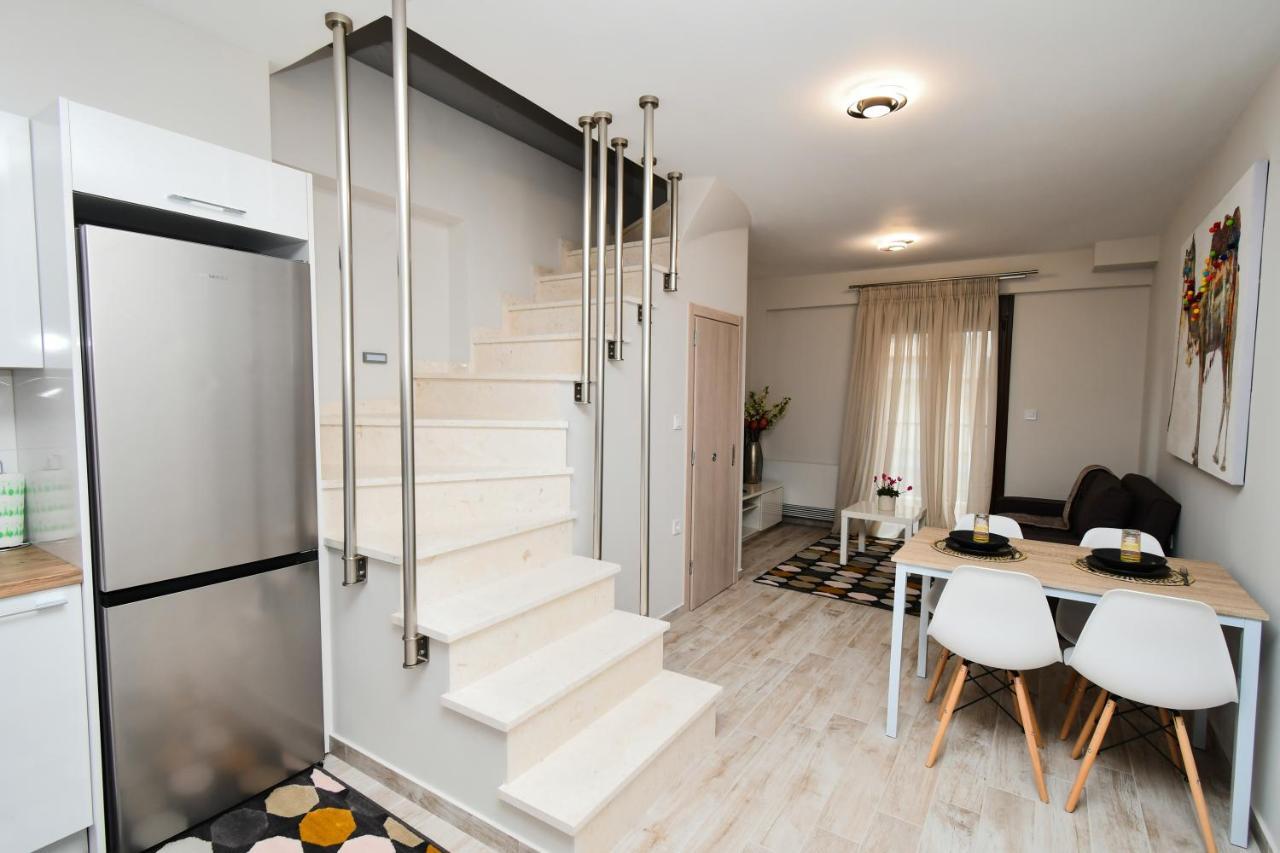 Comfy And Stylish Apt2 Ioánina Exterior foto